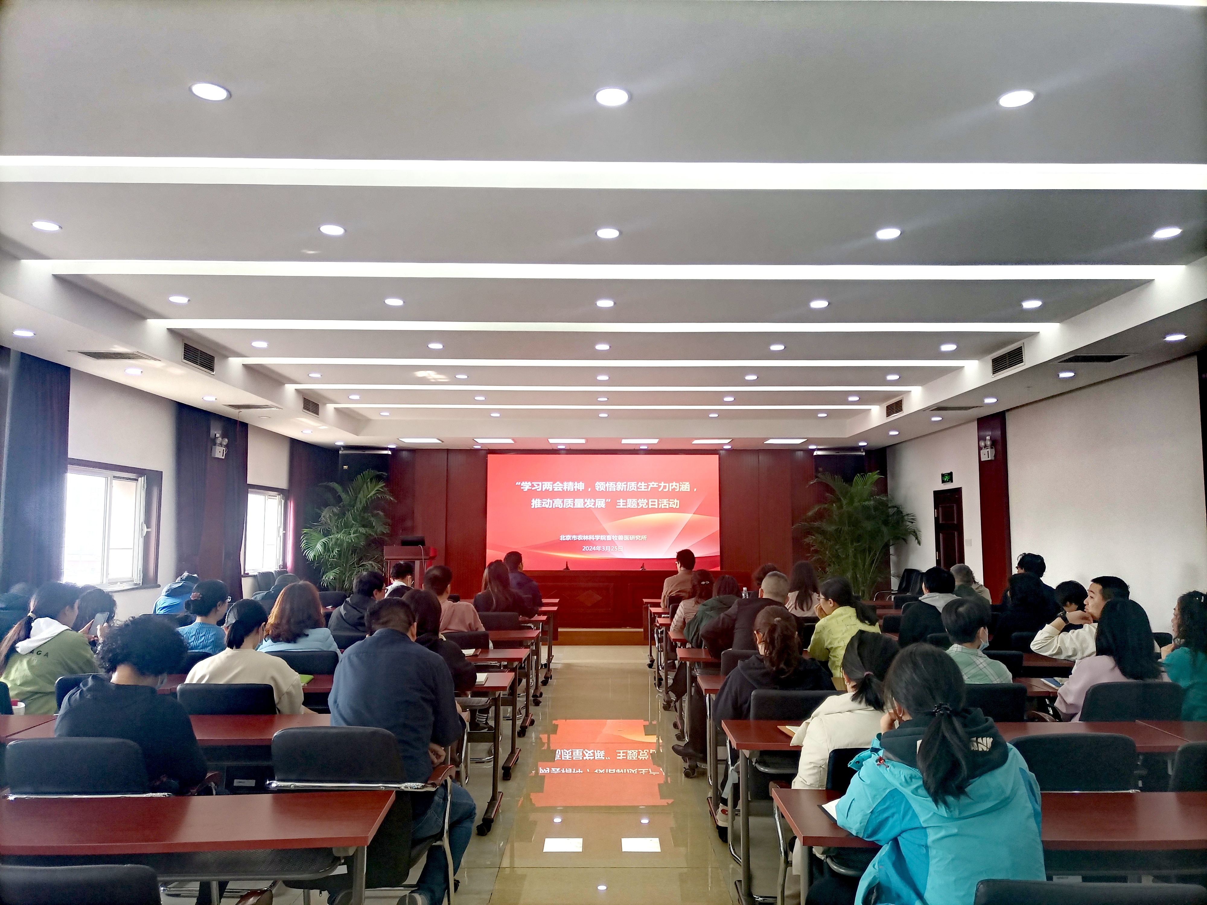 1ee95d9bebb0a60d755ff9bc80f9ad3.jpg 1ee95d9bebb0a60d755ff9bc80f9ad3.jpg