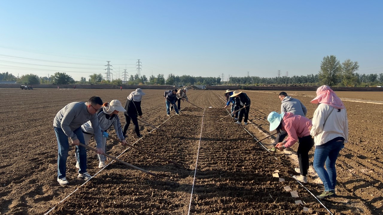 幻灯片3.JPG 幻灯片3.JPG