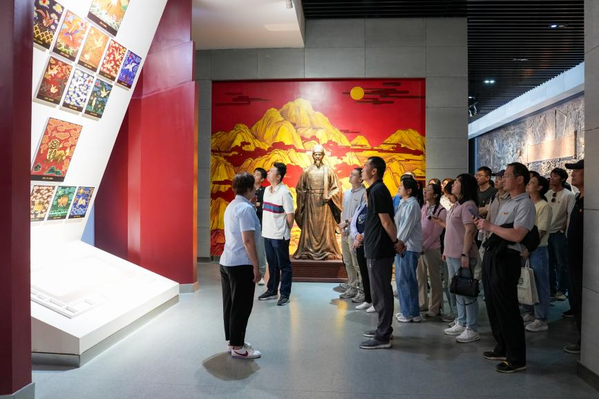 图片 2.png 图片 2.png