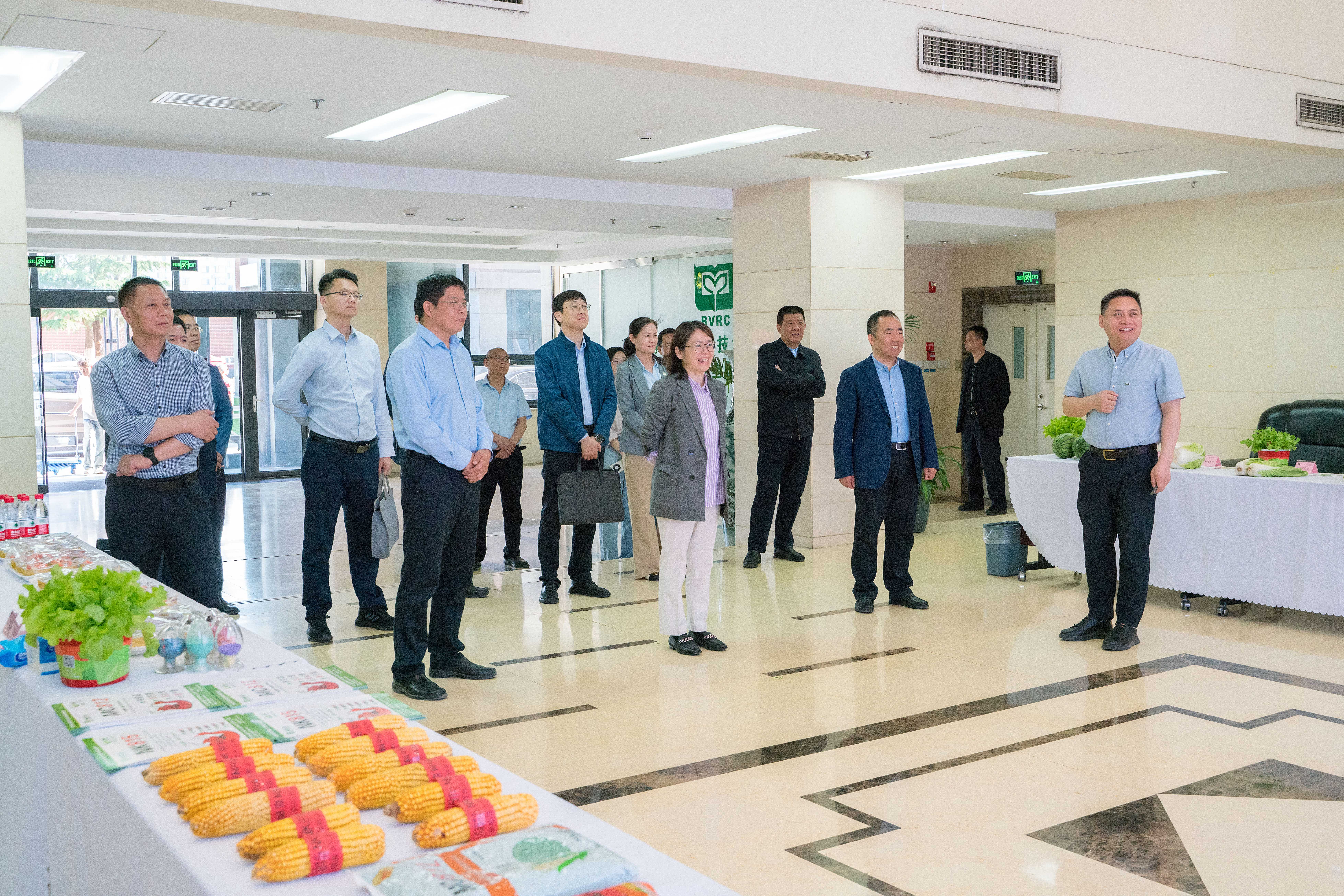 一层展厅温所做介绍 -3.jpg 一层展厅温所做介绍 -3.jpg